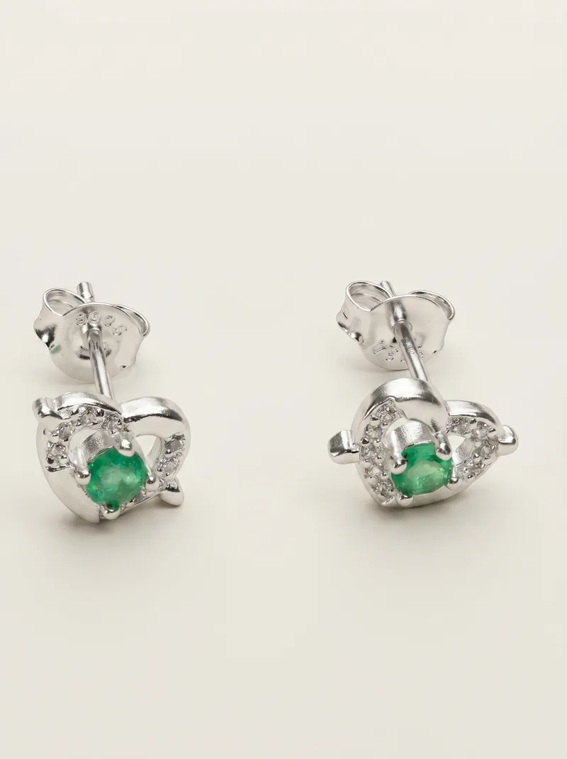 Aretes corazón esmeralda colombiana